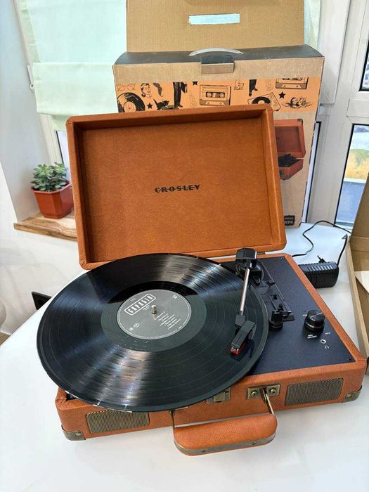 Вініловий програвач Crosley Cruiser новий