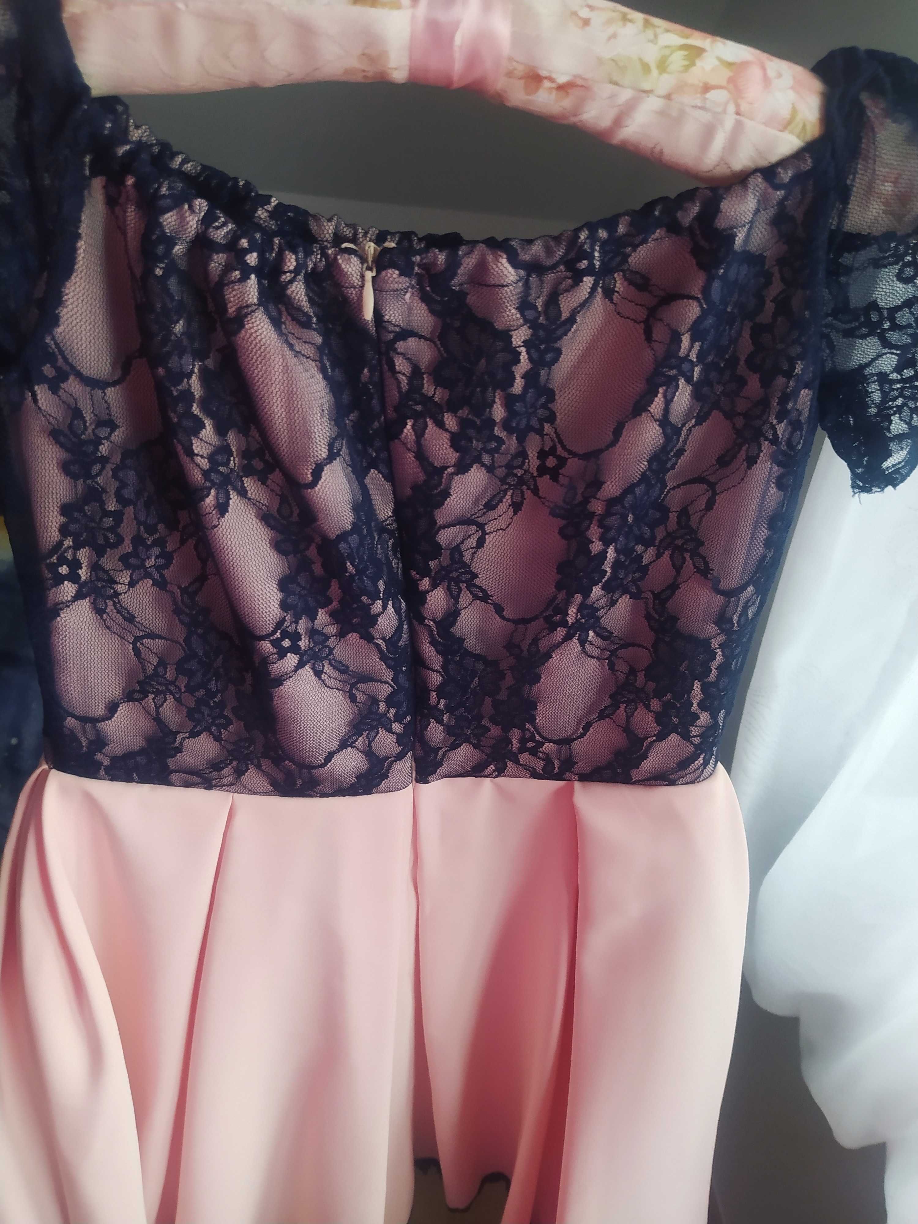 Sukienka różowo- granatowa z koronką, rozkloszowana