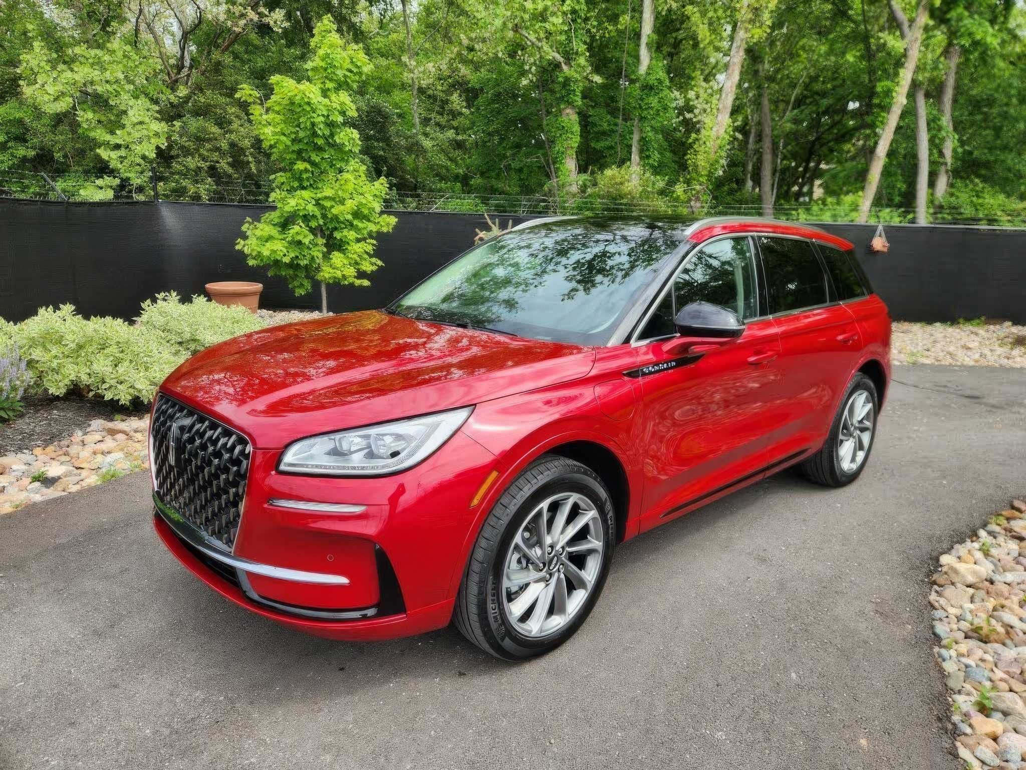 2022 Lincoln Corsair Hybrid