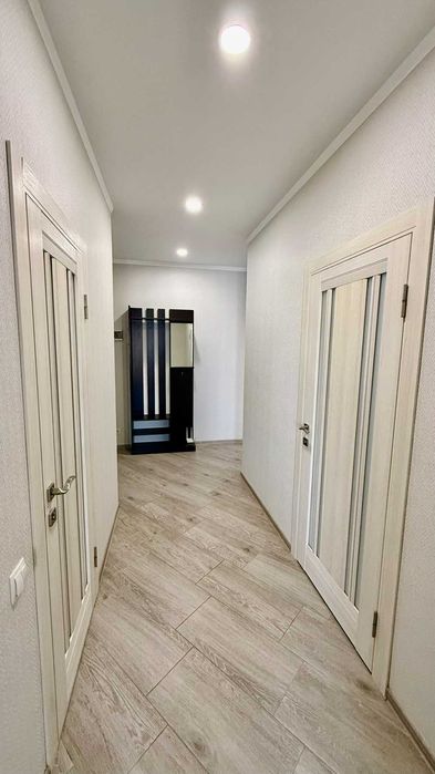 Справді Простора та Якісна Двушка В НБ біля Озера VS  ID: 39011