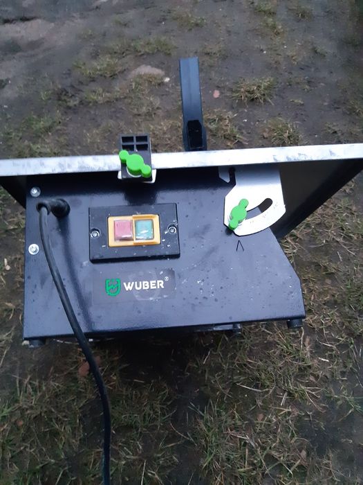 Przecinarka do glazury