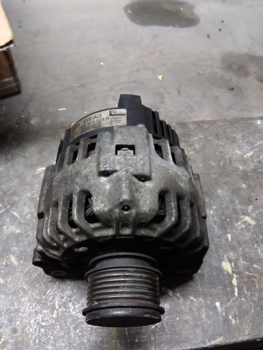 Alternador e compressor de AC