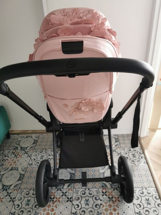 Cybex Paltinum Priam 4.0 Blossom Flowers spacerówka
