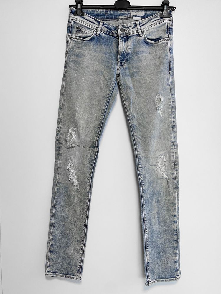 Spodnie jeansowe z przetarciami H&M