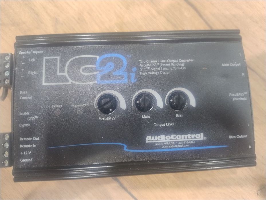 AudioControl LC2i Лінійний конвертер з коректором басу (2-канальний)