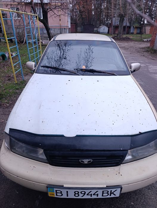 Продам Део Нексию 1995 року випуску не гнилу