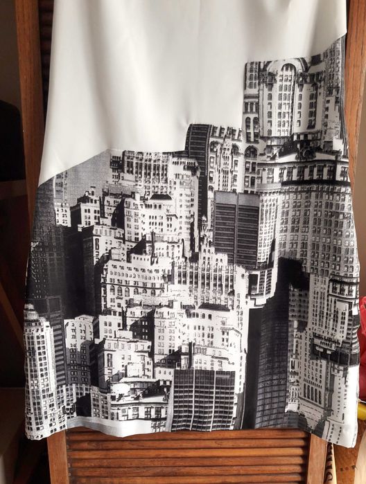 Vestido preto e branco, decote redondo - tam 36