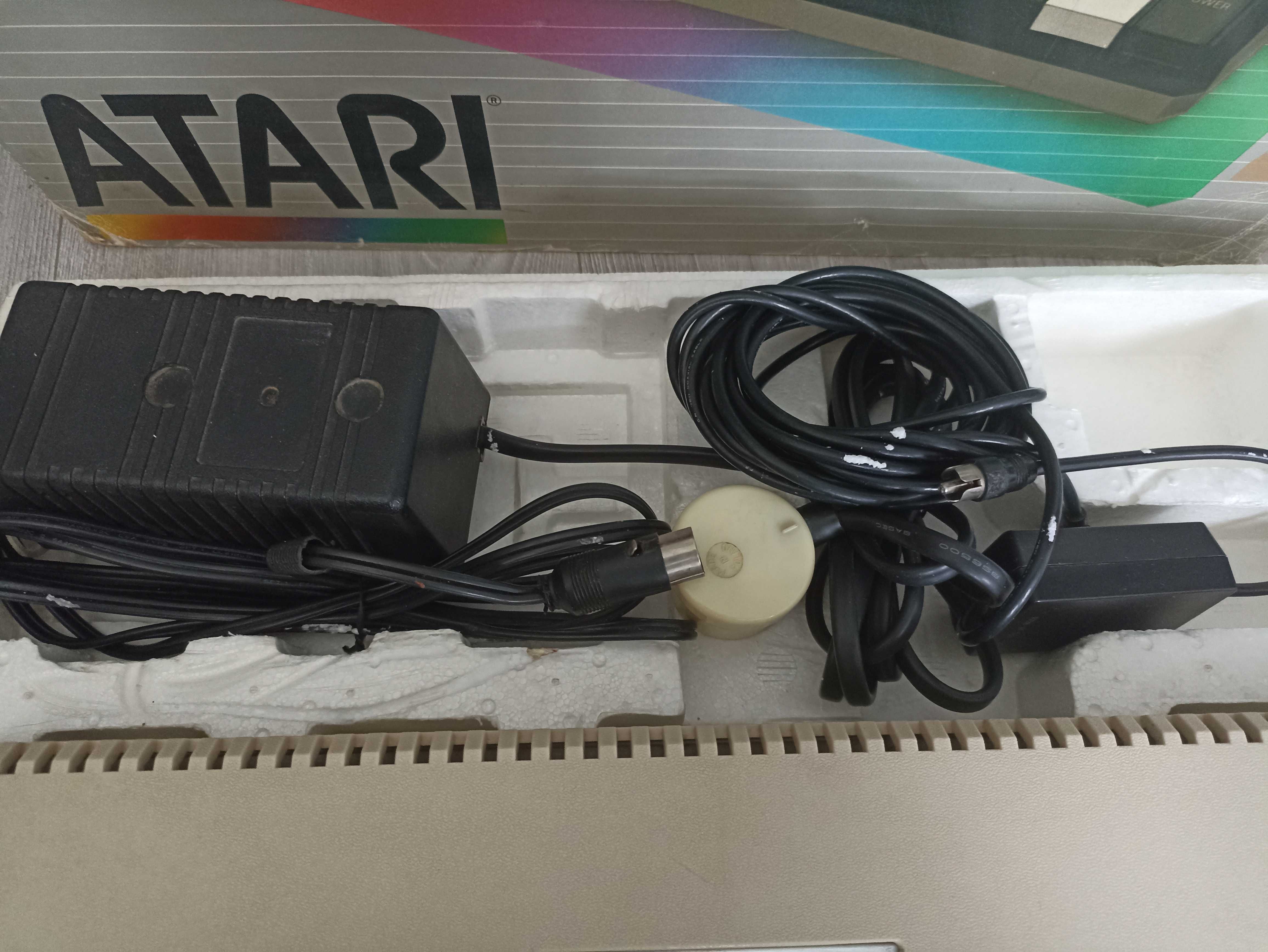 ATARI 800 XL Cały Zestaw Magnetofon Kart Joystick Kasety