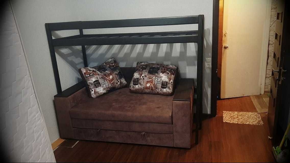 Ліжко чердак для дітей з суцільного дерева.Кровать чорний білий