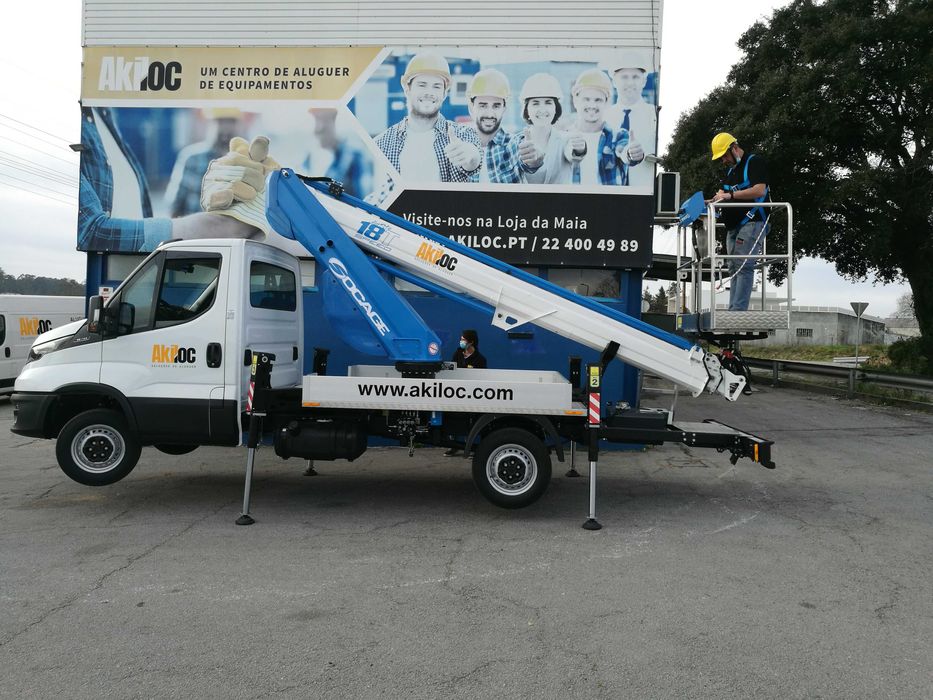 Aluguer plataforma cesta s/ veículo, altura até 18m, por dia desde
