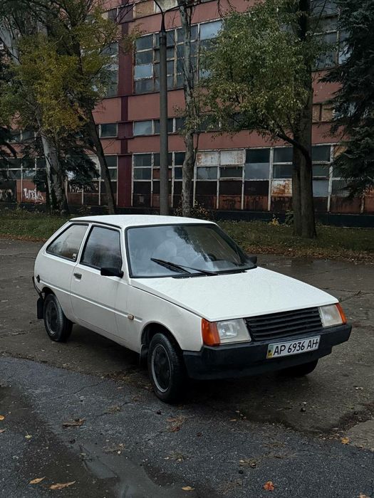 Заз 1102, Таврия