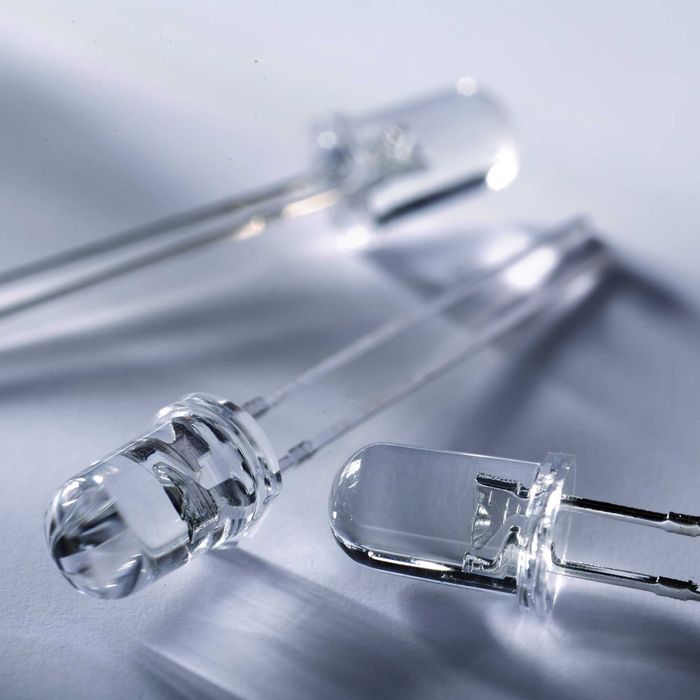 лед 5mm Ультраяскраві 35000 mkd   20 штук