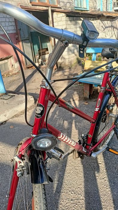 Велосипед німецький унисекс в подарунок нові гріпси і камера запасна