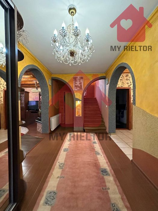 Продаж будинку с.Камяниця.