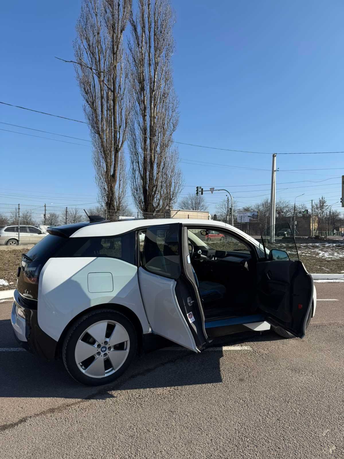 BMW  I3   2015  пробіг 89тис.  Без підкрасів