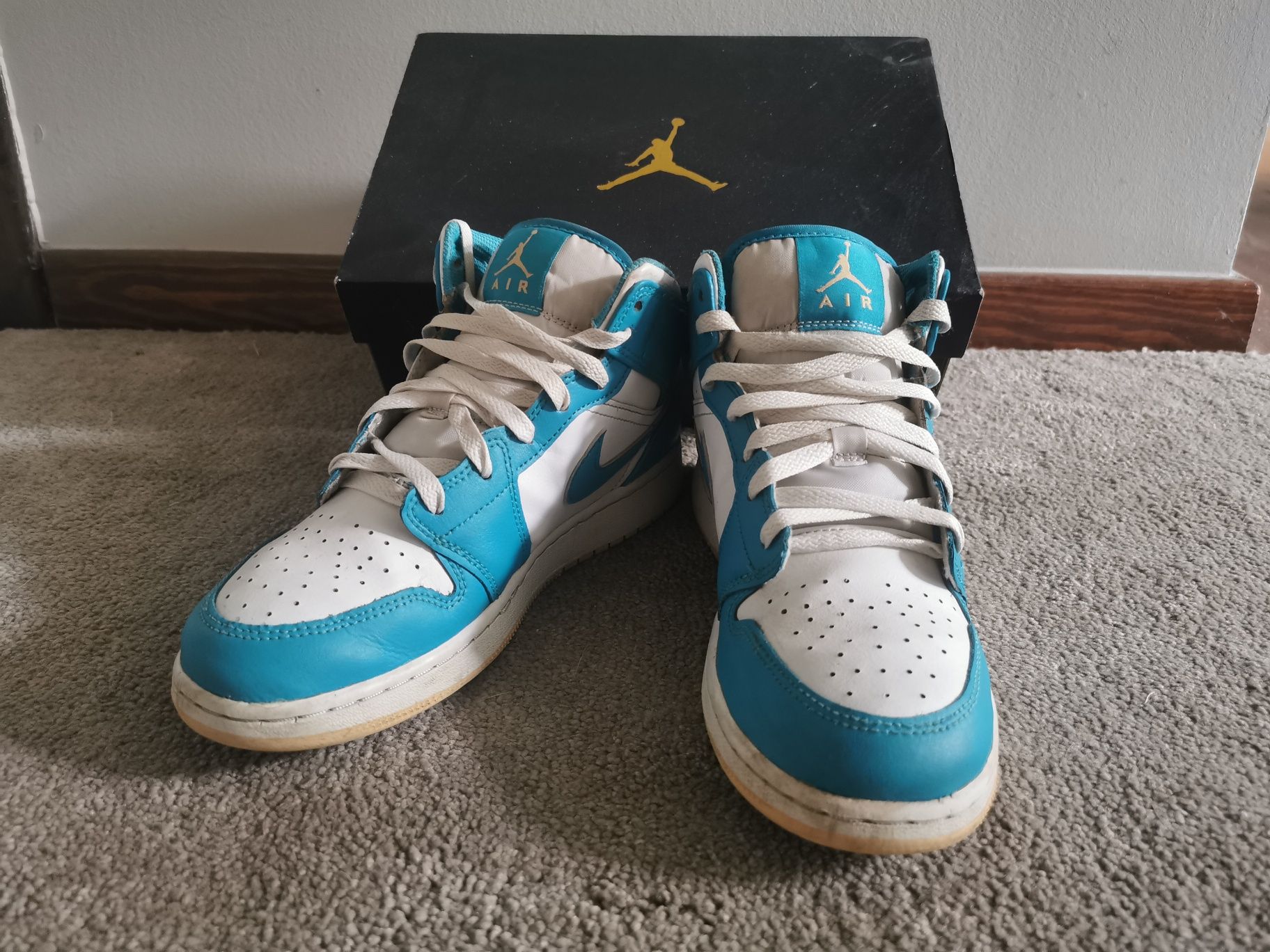 Nike Air Jordan 1 Mid Aquatone r. 38.5