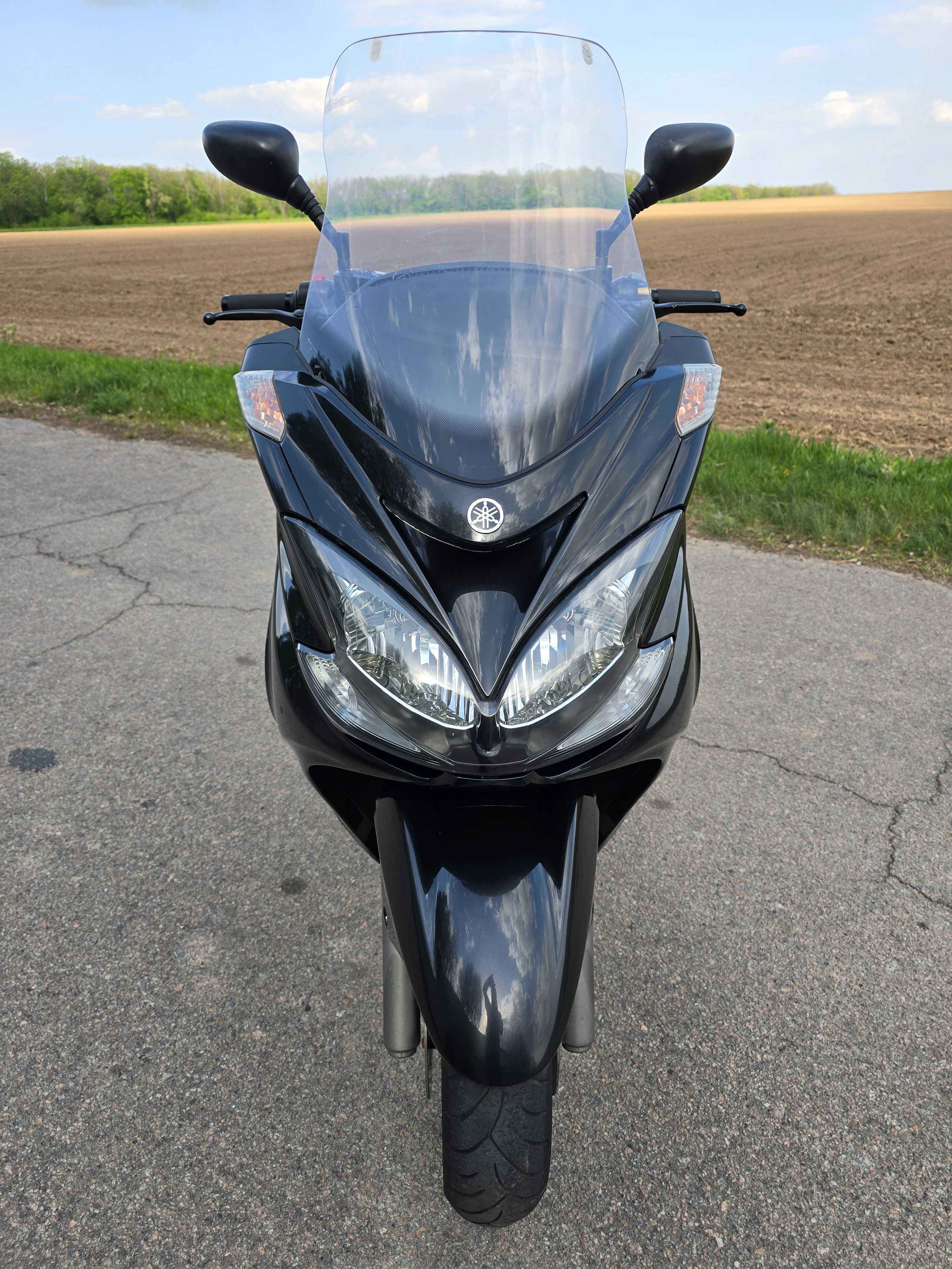 Yamaha Majesty 400 GRANT 2013