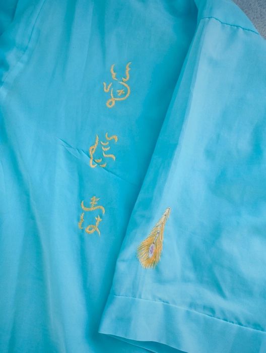 Koszula błękitna ręcznie haftowana true vintage