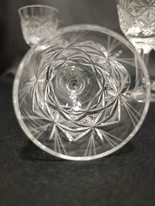 Kieliszki szkło kryształowe grawerowane