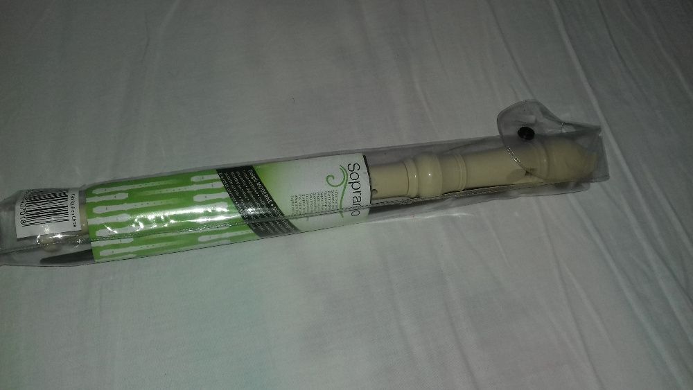 Flauta Soprano, embalada com acessórios - optimo estado