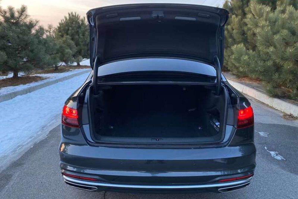 Audi A4 premium 2020