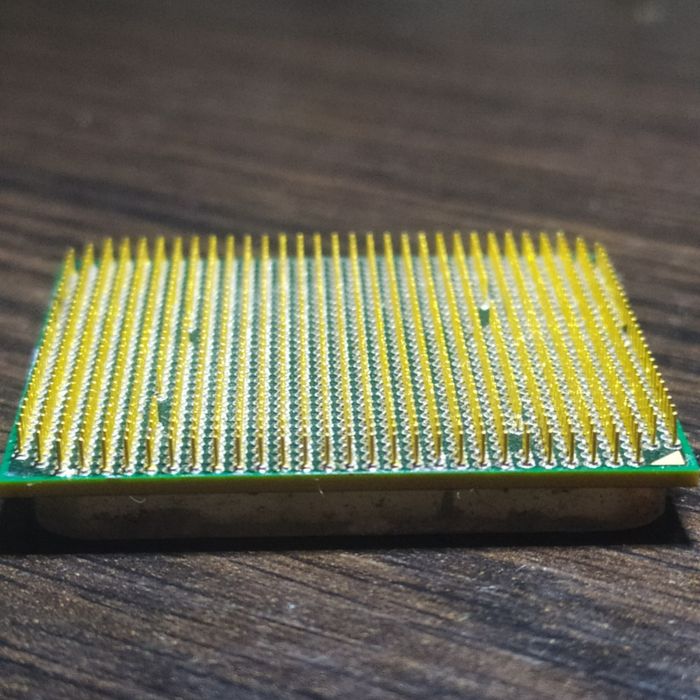 Процесор AMD Athlon II X4 640 (ADX640WFK42GM), б/в
Опис товару:
Продає