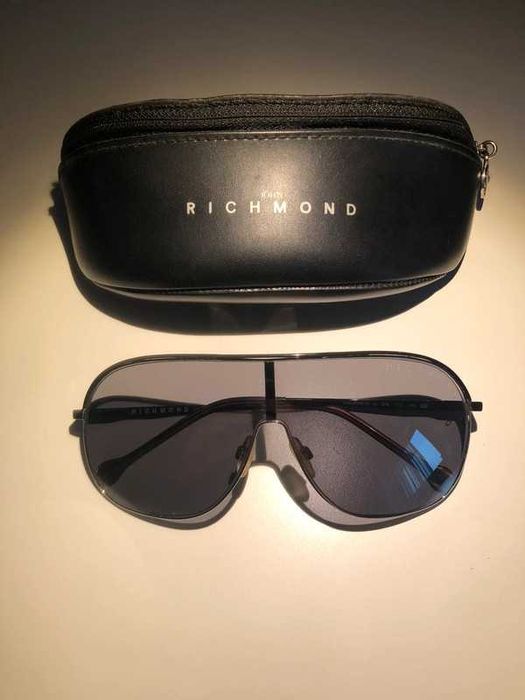 Óculos de Sol John Richmond