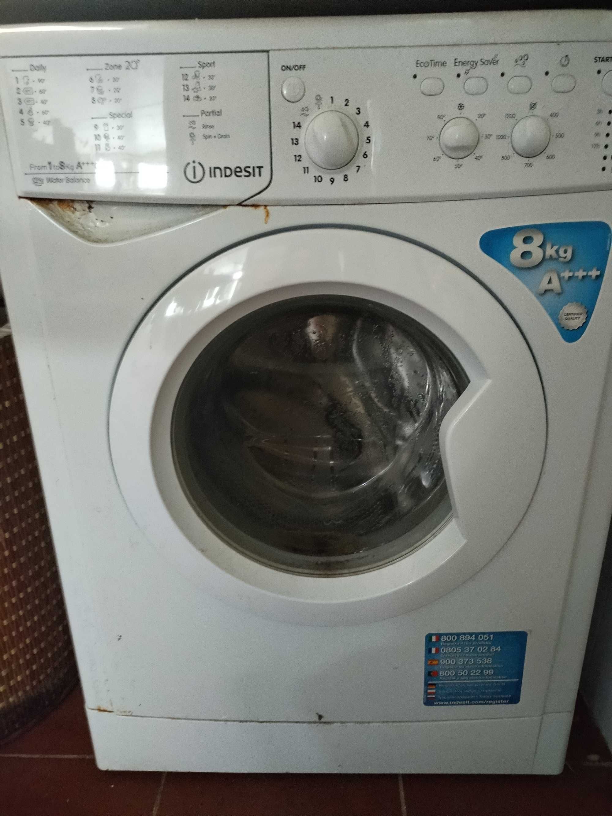 Frigorífico Samsung +maq roupa+retroprojetor