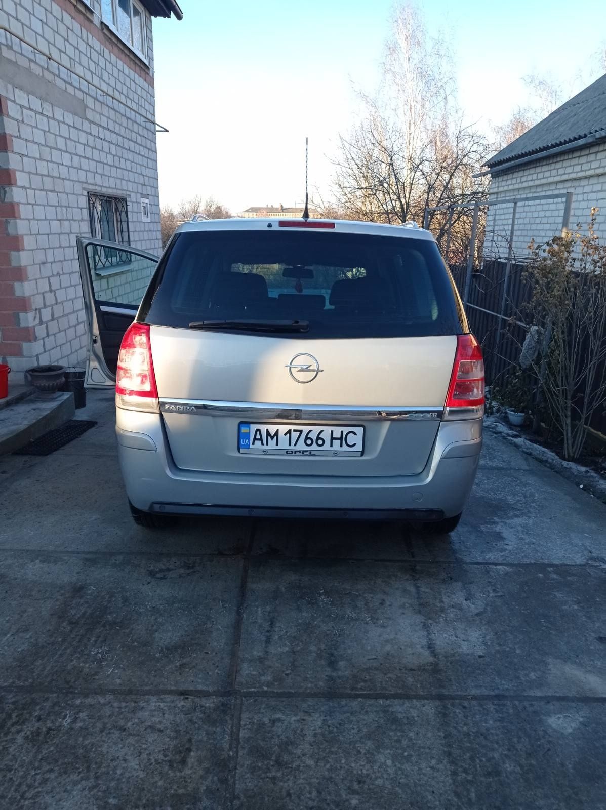 Продам  Opel Zafira 2011 рік