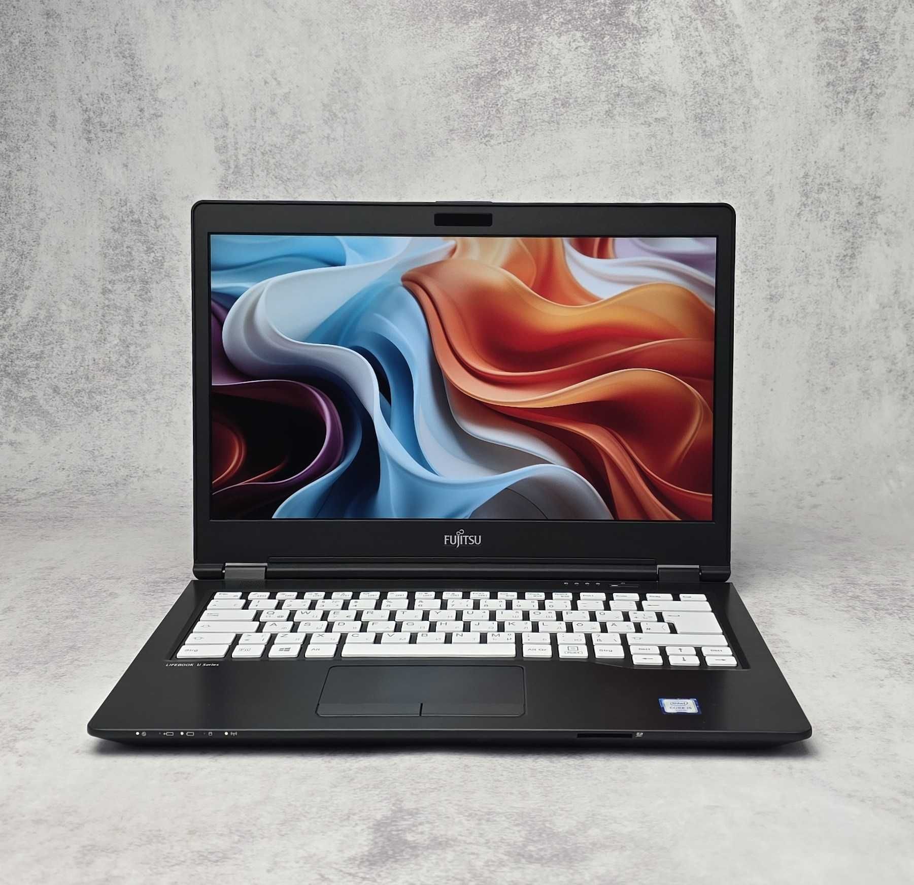 Ноутбук 14" Fujitsu LifeBook u747 i5-6200U 1920x1080 IPS 8Gb SSD 512Gb