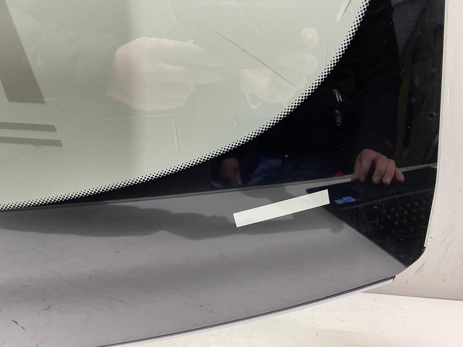 BMW 5 G30/31 (2017-) - лобове скло, стекло лобовое