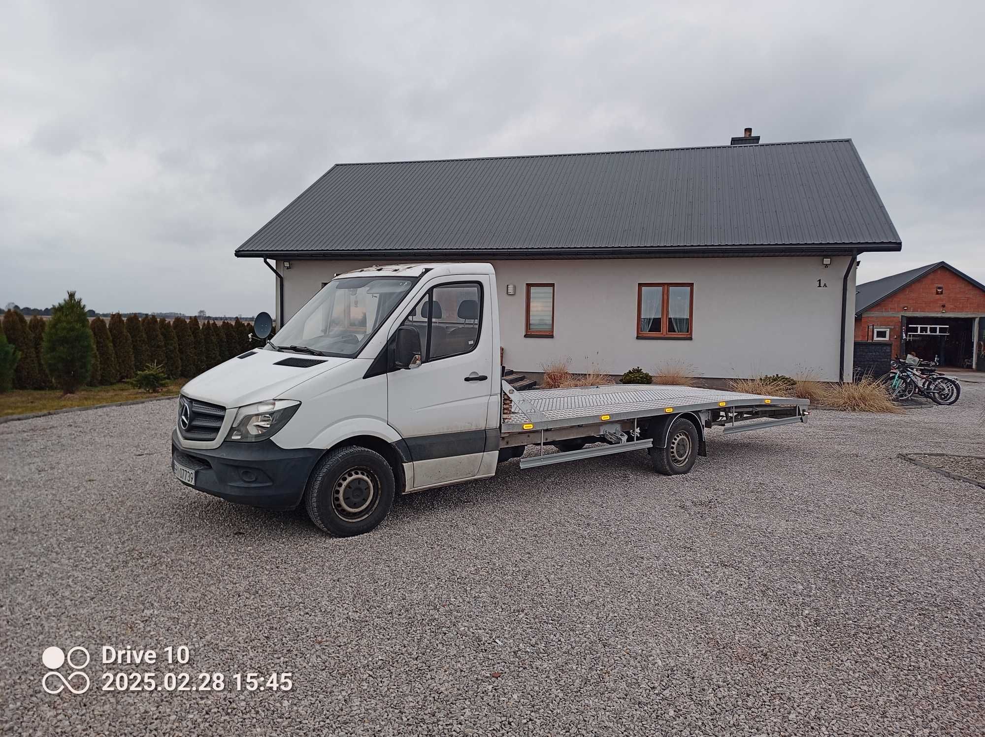 Mercedes Sprinter autolaweta najazd 906