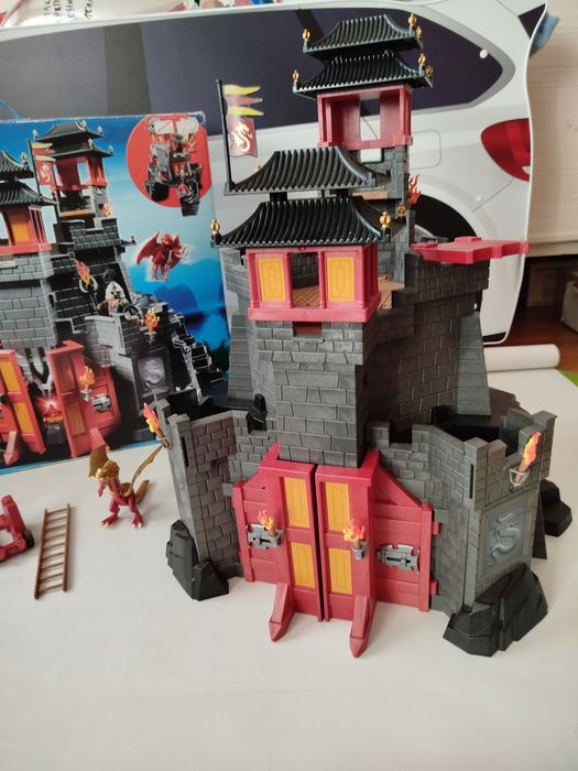 Конструктор Playmobil Земля драконов Азии восточный замок с драконом.