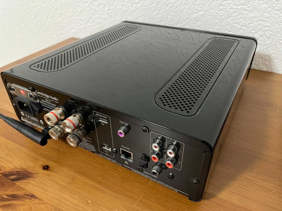 Cambridge Audio Minx Xi - wzmacniacz / streamer (radio internetowe)