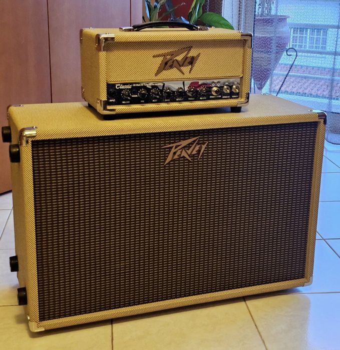 Peavey Classic 20 - Cabeça e Coluna 2x12