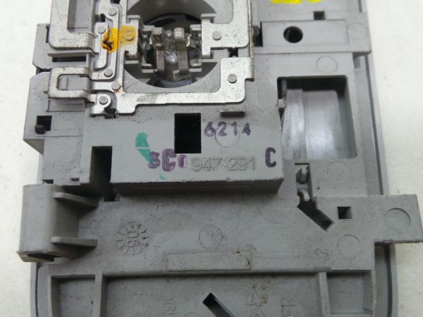 Plafonier frente VOLKSWAGEN Passat (3C2)