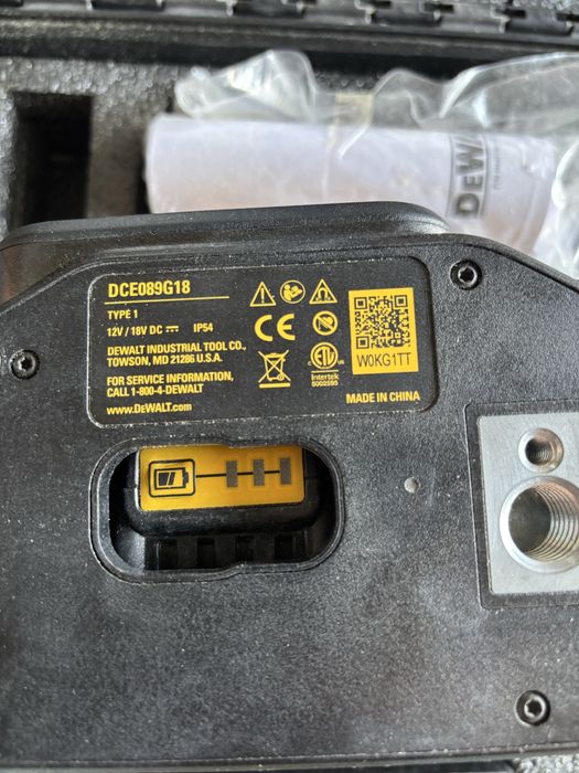 DeWALT  laser DCE089G18