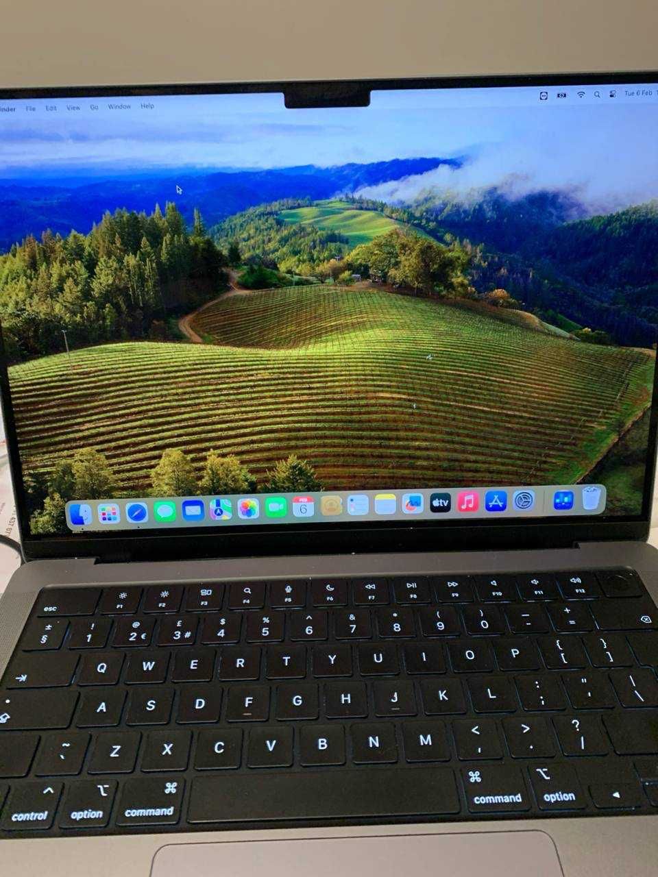 MacBook Pro та Air моделі від A1932,A1989,A1990 ... A2442