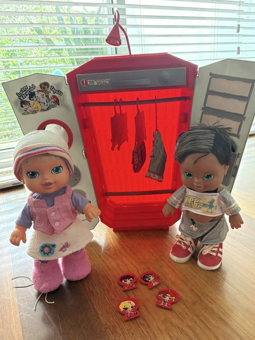 Bonecas Jagets 35 cm com roupeiro