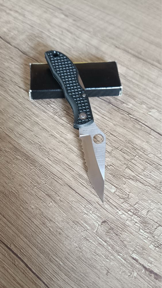 Spyderco Ladybug LBK 1997рік. Discontinued. Оригінал!