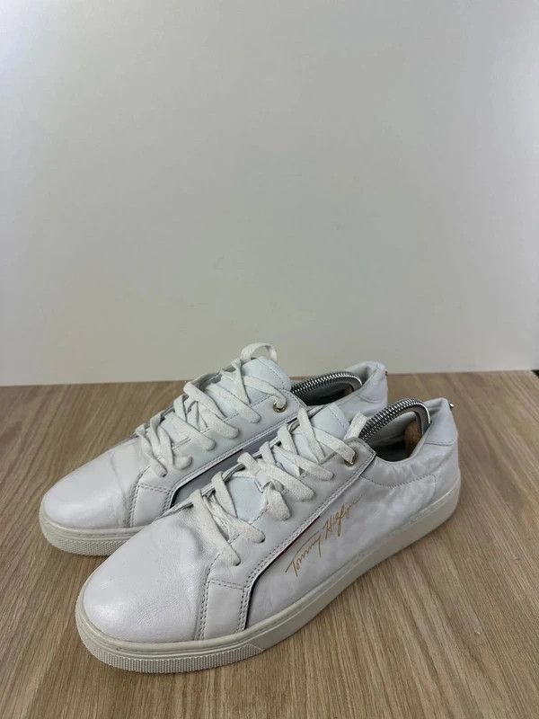 Sneakersy Tommy Hilfiger białe rozmiar 41