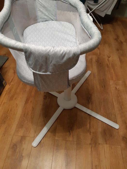 Łóżeczko Swivel sleeper.