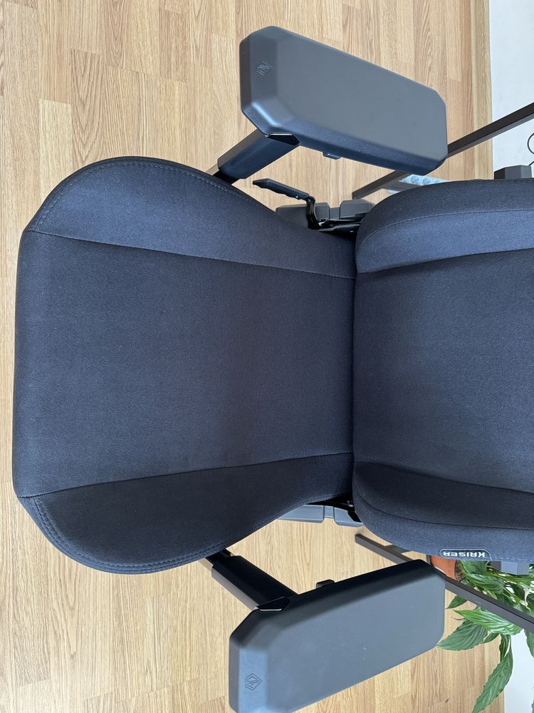 Ігрове крісло Anda Seat Kaiser 3 Size L Black Fabric