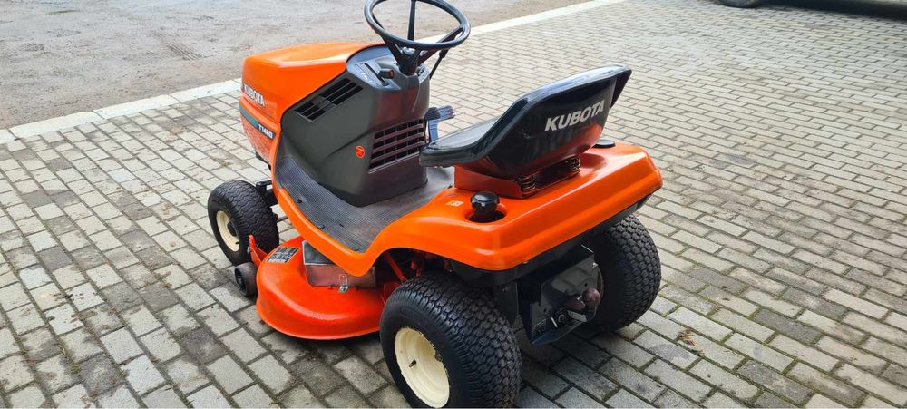 Traktorek kubota T1460