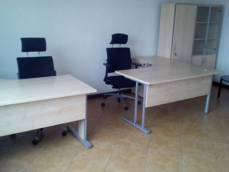 Eleganckie biuro w Parku Technologicznym w Koszalinie, umeblowane