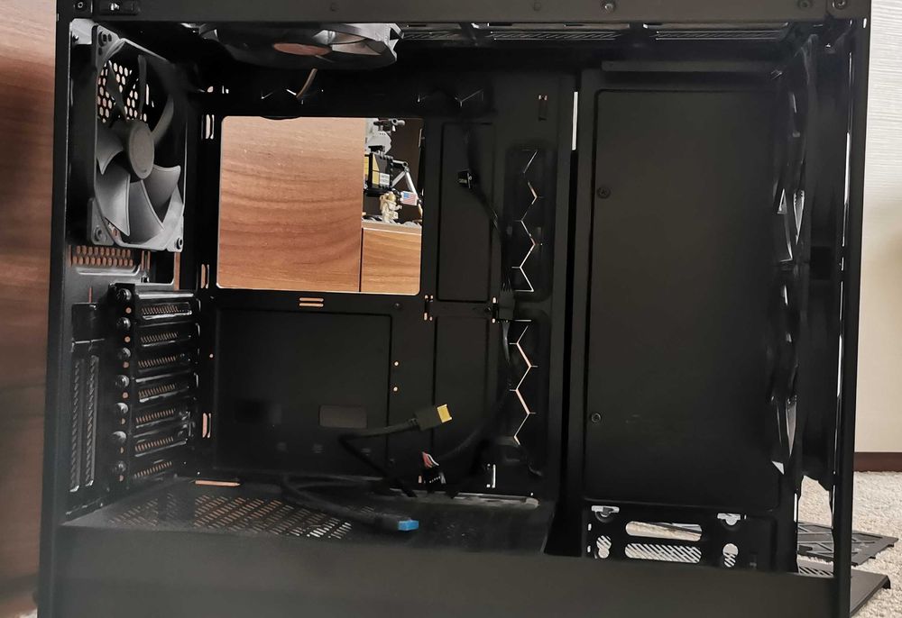 Obudowa Fractal Design Vector RS Blackout Dark TG LED (jak nowa) + fan