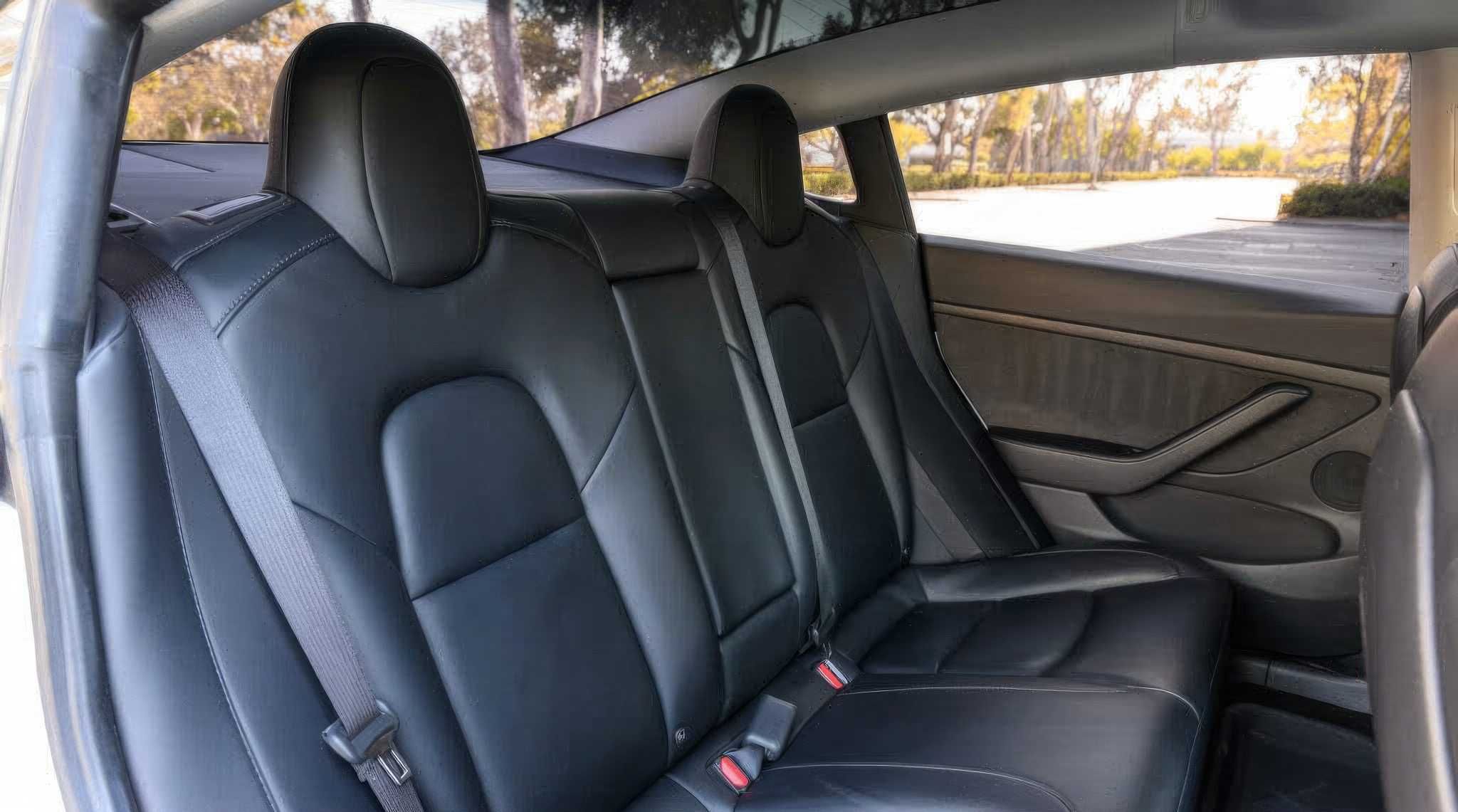 2021 Tesla Model 3 Standard Range Plus RWD