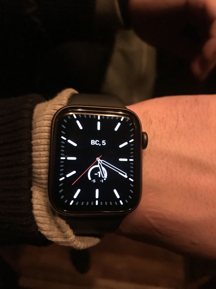 Apple Watch 5 44 mm