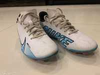 Buty Nike Mercurial. Rozmiar 33.5