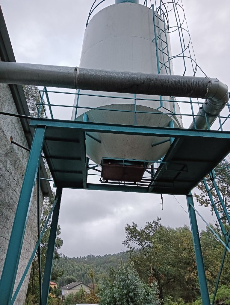 Silo de 20 m3 recondicionado